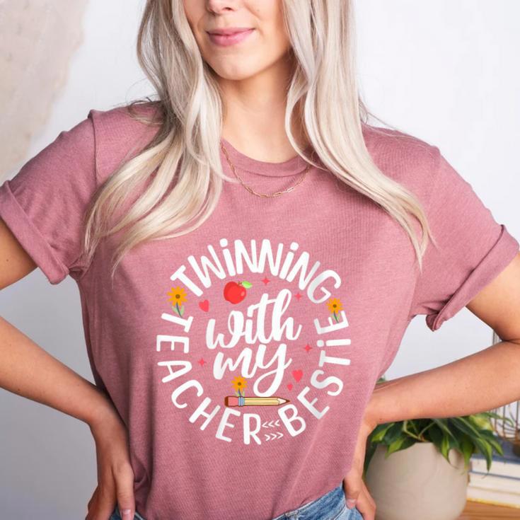 Twin Day For Spirit Week Teacher Bestie Matching Women's Heather T-Shirt