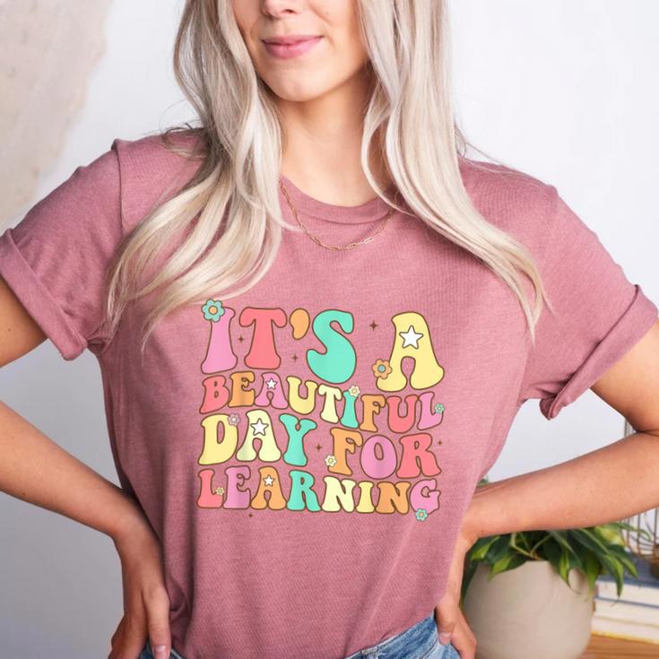 It's Beautiful Day For Learning Retro Teacher Students Women Women's Heather T-Shirt