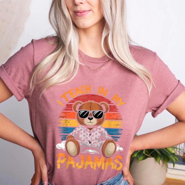 I Teach In My Pajamas Teacher Sunset Bear Retro Women's Heather T-Shirt