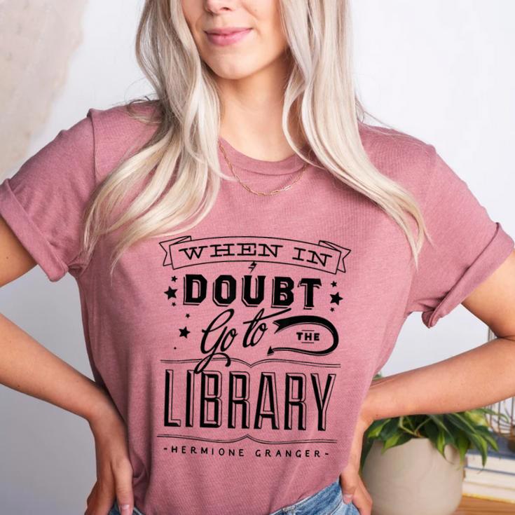 When In Doubt Go To The Library Teacher Vintage Book Lovers Women's Heather T-Shirt