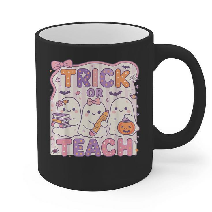 Trick Or Teach Retro Halloween Teacher Look Graphic Print Coffee Mug