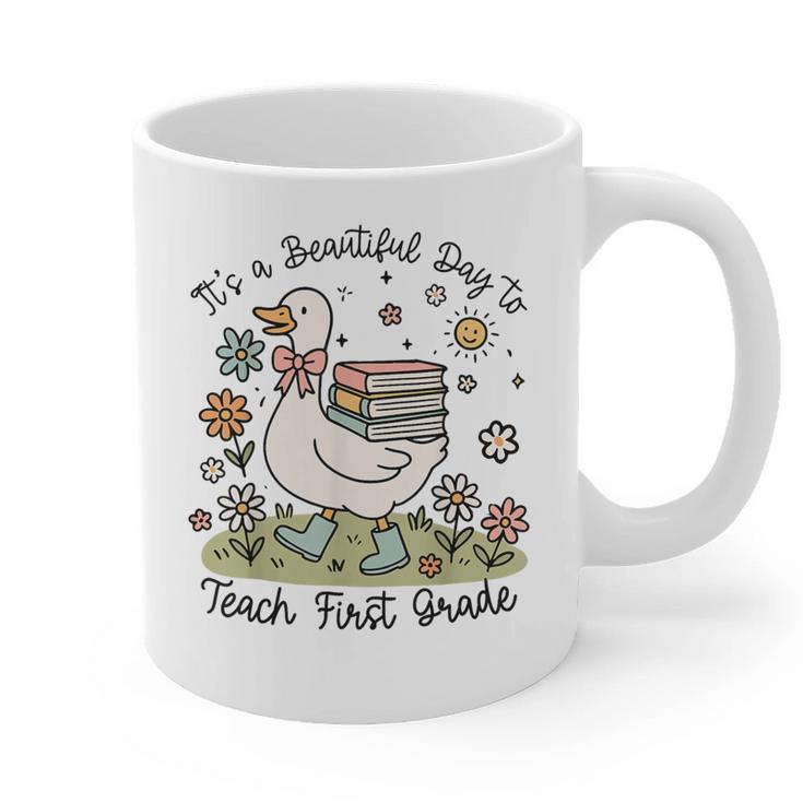 Cute Goose It's A Beautiful Day To Teach 1st Grade Teacher Graphic Print Coffee Mug