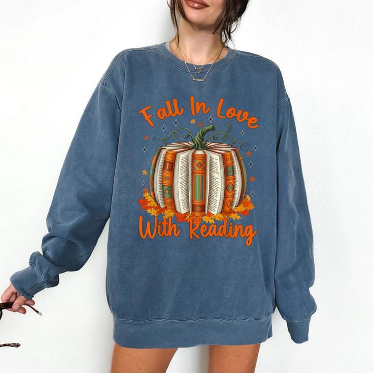 Fall In Love With Reading Pumpkin Autumn Librarians Teacher Comfort Colors Sweatshirt