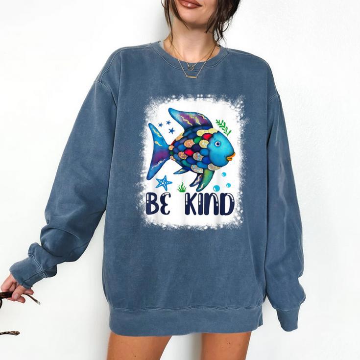 Be Kind Rainbow Fish Teacher Life Back To School Teaching Men Women Comfort Colors Sweatshirt