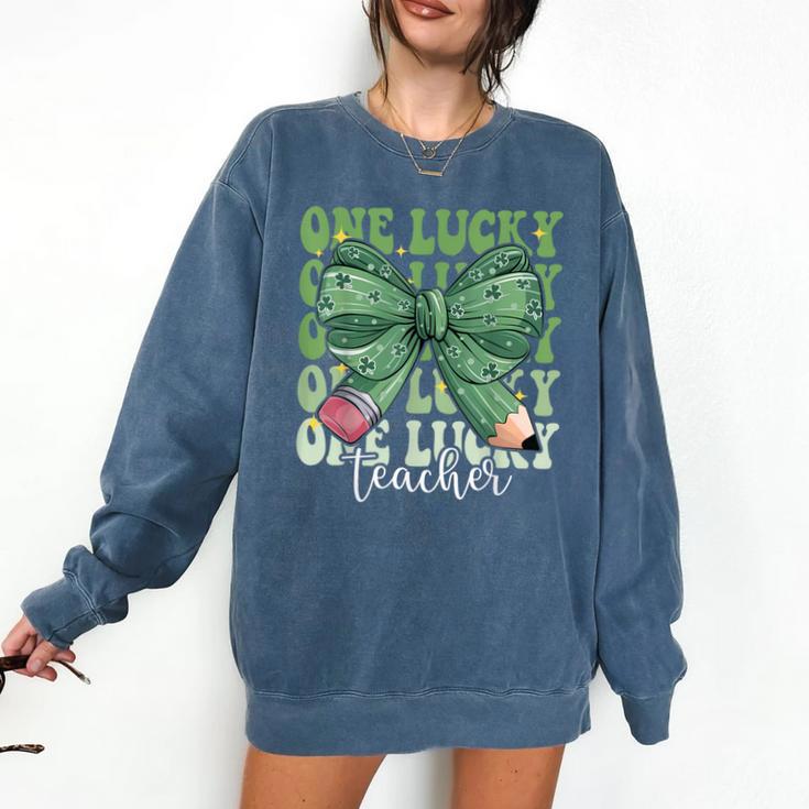 One Lucky Teacher Coquette Bow St Patricks Day Teacher Comfort Colors Sweatshirt