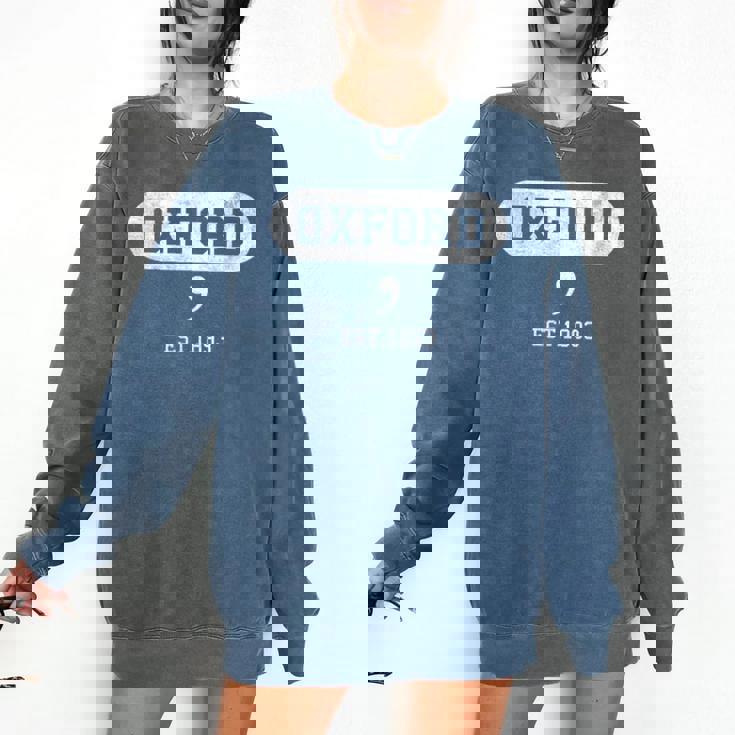 Oxford Comma English Teacher Shirt T-Shirt Comfort Colors Sweatshirt