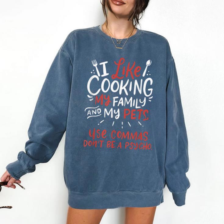 Punctuation Saves Lives I English Grammar Teacher Comfort Colors Sweatshirt