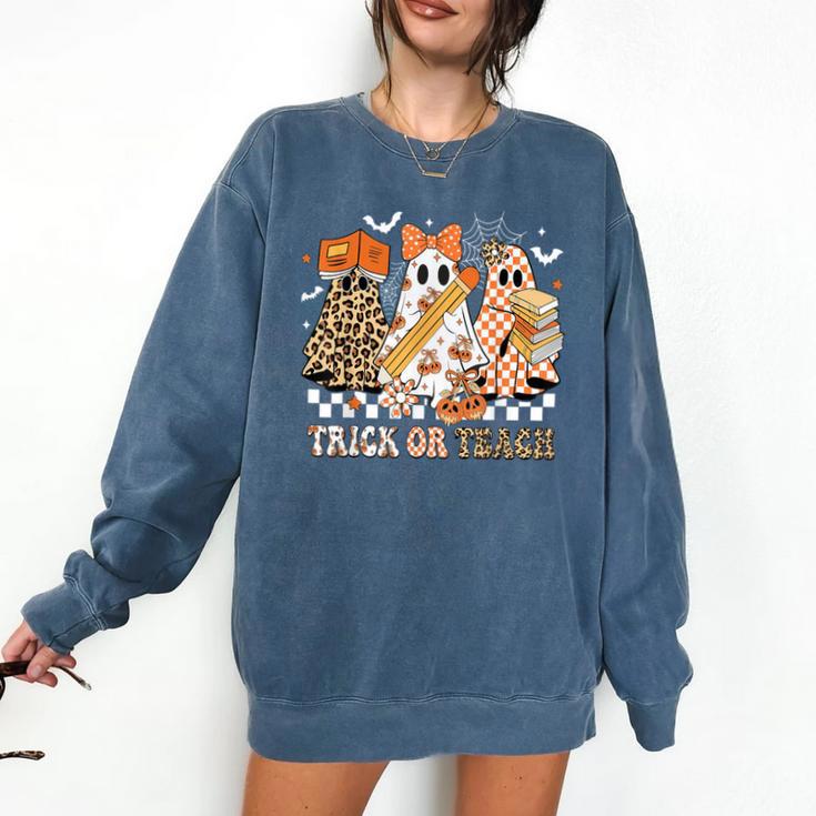 Trick Or Teach Groovy Teacher Halloween Floral Ghost Comfort Colors Sweatshirt