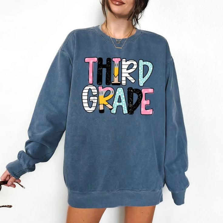Back To School Third Grade Teacher First Day Of 3rd Grade Comfort Colors Sweatshirt Back To School Third Grade Teacher First Day Of 3rd Grade Comfort Colors Sweatshirt