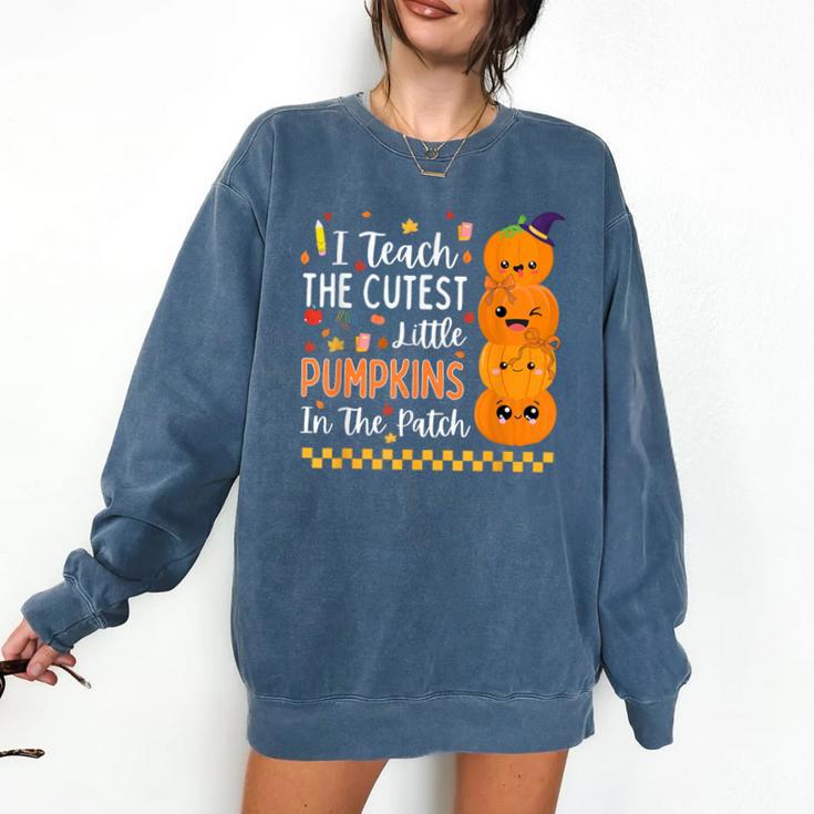 Cute Teacher Halloween For Women Men Teacher Pumpkin Comfort Colors Sweatshirt