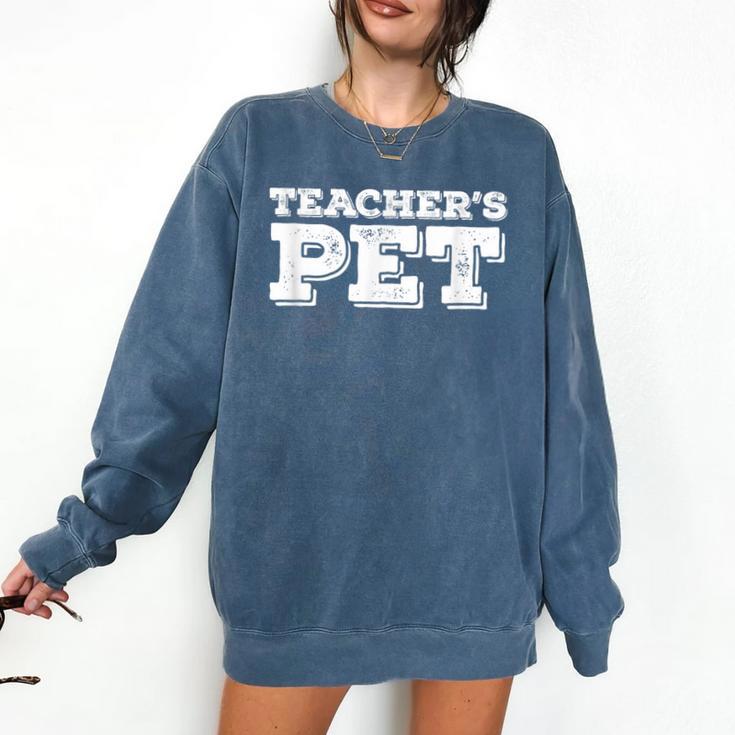 TEACHER'S PET You'Re My Favorite Do Me A Favor Comfort Colors Sweatshirt
