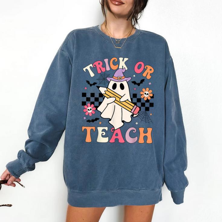 Trick Or Teach Groovy Teacher Halloween Retro Floral Ghost Comfort Colors Sweatshirt