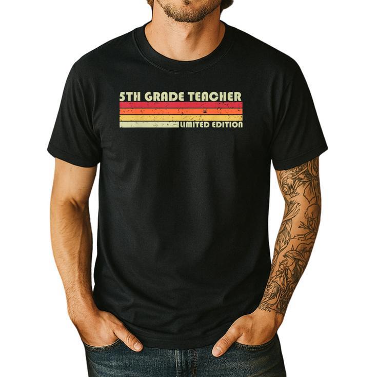 5TH GRADE TEACHER Job Title Profession Birthday Worker Men's Casual T-Shirt