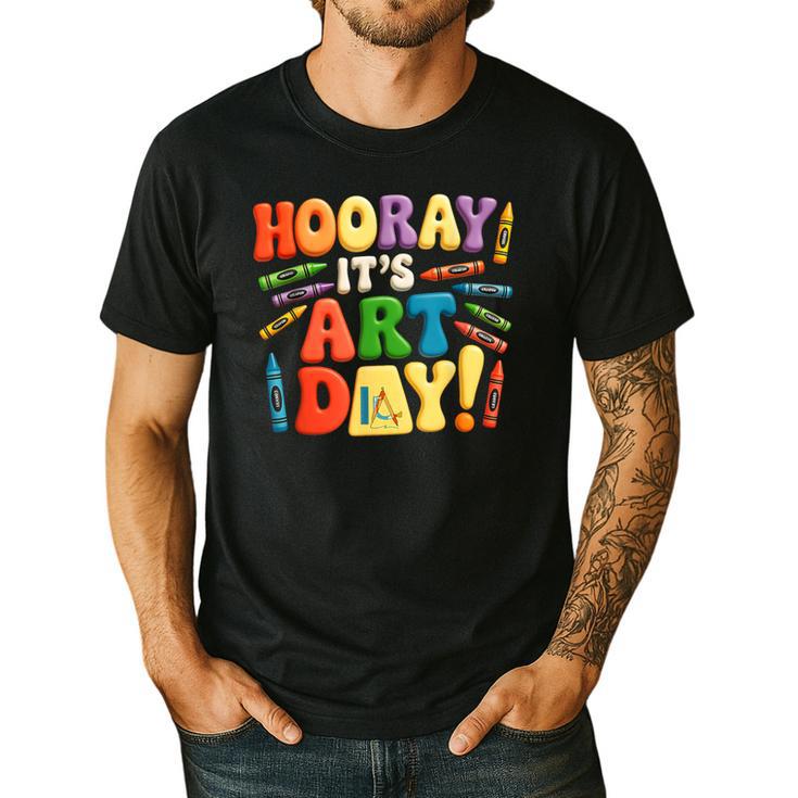 Back To School Hooray It's Art Day Art Teacher Artist Men's Casual T-Shirt