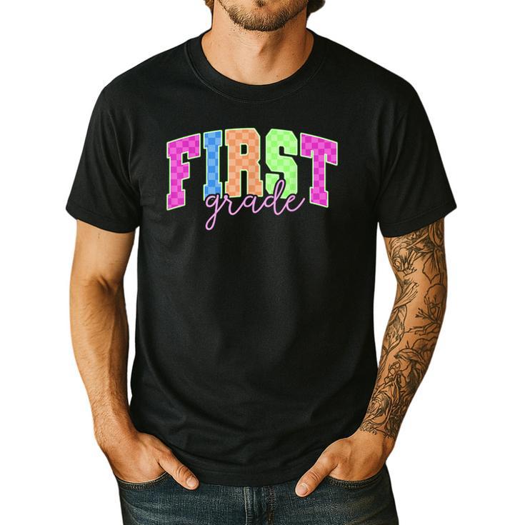 Back To School Neon Checkered First Grade Colorful Teacher Men's Casual T-Shirt