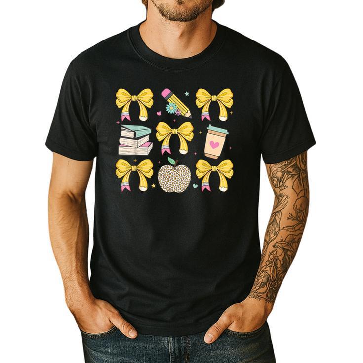 Back To School Yellow Bows Book Coffee Leopard Apple Teacher Men's Casual T-Shirt