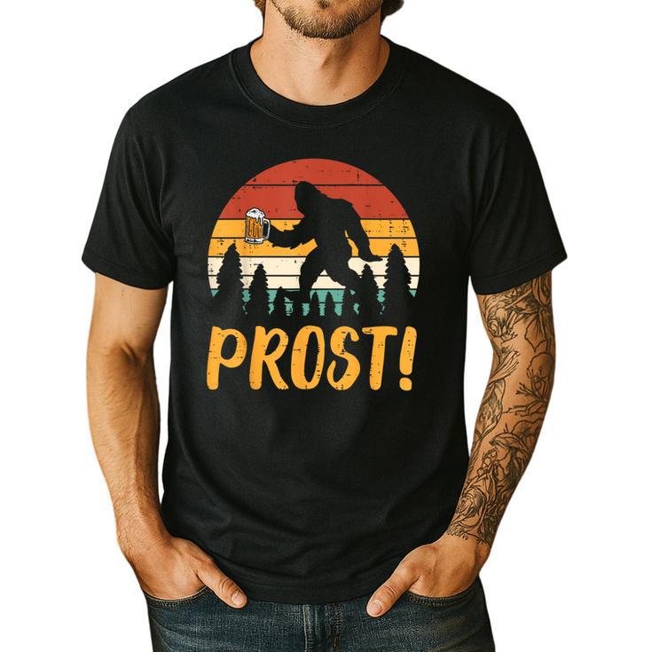Bigfoot Sasquatch Prost Retro Bavarian Oktoberfest Men Women Men's Casual T-Shirt