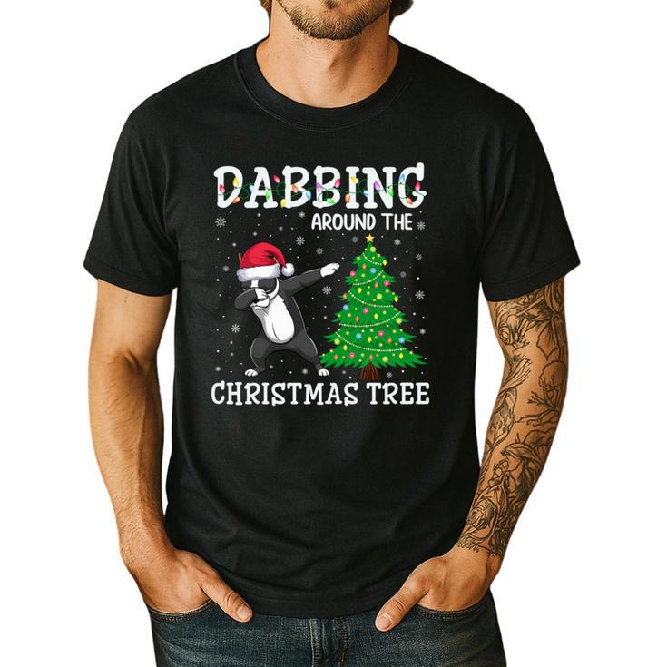 Boston Terrier Santa Hat Dabbing Around The Christmas Tree Men's Casual T-Shirt