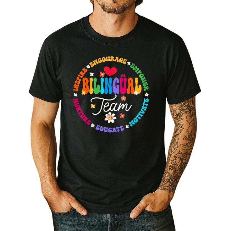 Cultivando Bilingues Dual Language Bilingual Team Teacher Men's Casual T-Shirt