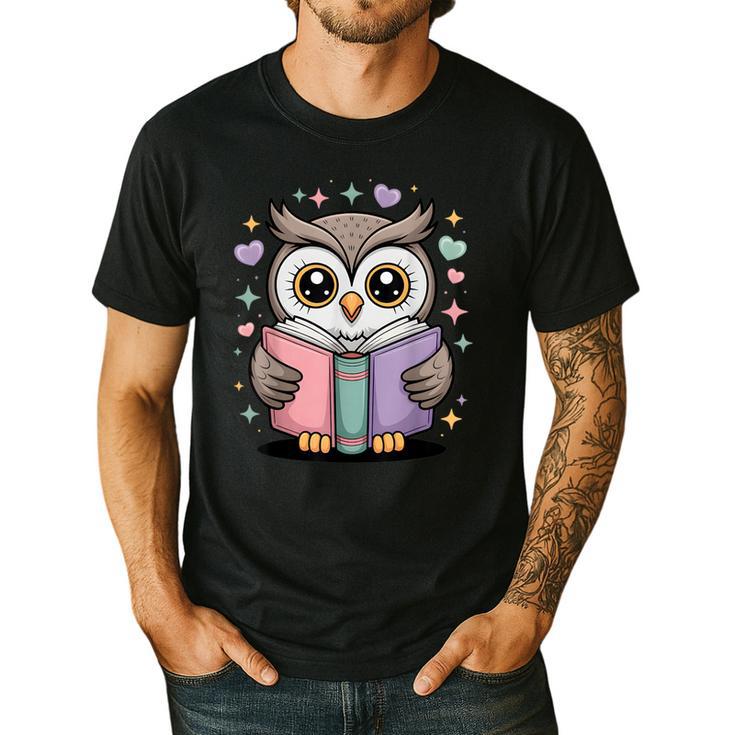 Cute Reading Owl Book Lover Teacher Librarian Bookworm Men's Casual T-Shirt