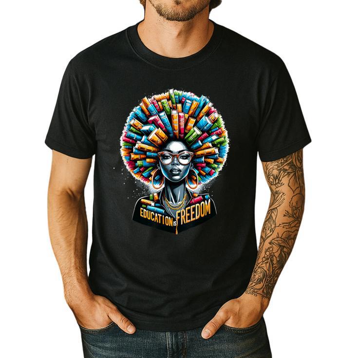 Education Is Freedom History Month Teacher Books Afro Men's Casual T-Shirt