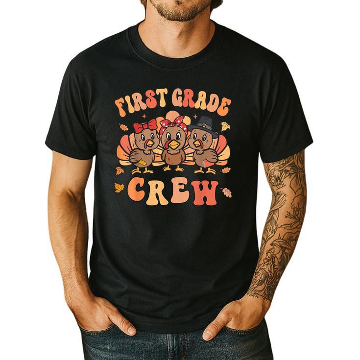 First Grade Crew Thanksgiving Fall Teacher 1st Grade Team Men's Casual T-Shirt