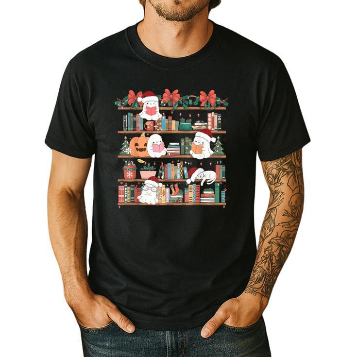 Ghost Christmas Reading Book Lover Library Christmas Teacher Men's Casual T-Shirt