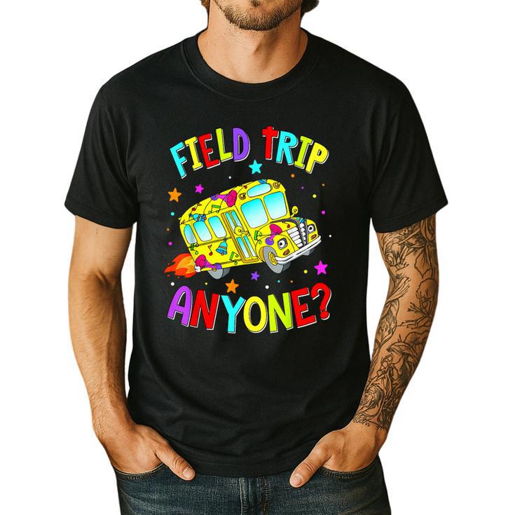 Groovy Field Trip Anyone Happy Field Day For Teachers Kids Men's Casual T-Shirt