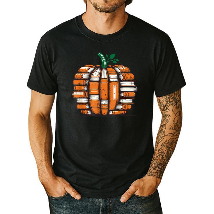 Halloween Books Pumpkin Reading Teacher Fall Men Women Men's Casual T-Shirt
