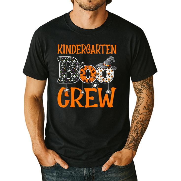 Halloween Kindergarten Boo Crew Kinder Teacher Student Men's Casual T-Shirt