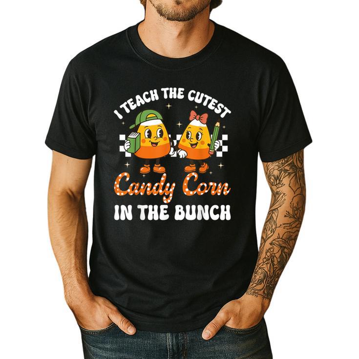Halloween Teacher Cutest Candy Corn Groovy Spooky Teachers Men's Casual T-Shirt