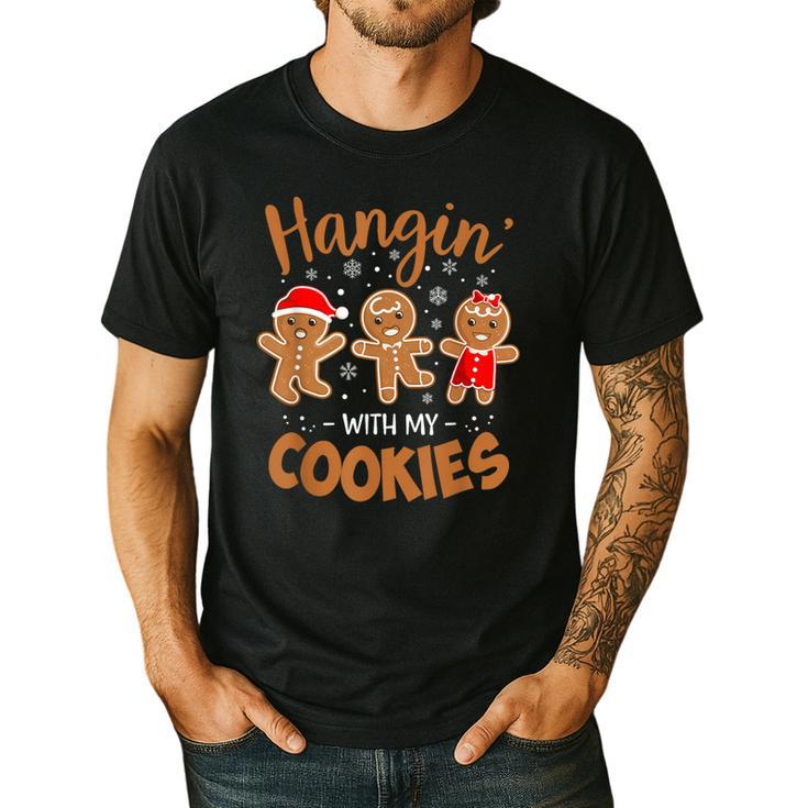 Hangin With My Cookies Gingerbread Women Christmas Teacher Men's Casual T-Shirt