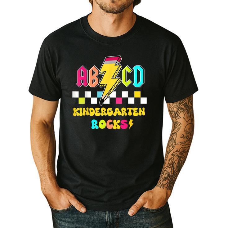 Kindergarten ABCD Rocks Teacher Student Back To School Men's Casual T-Shirt