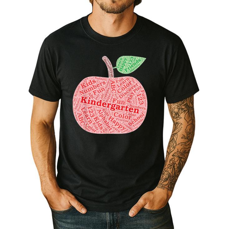 Kindergarten Apple Word Art For Teachers & Students Men's Casual T-Shirt