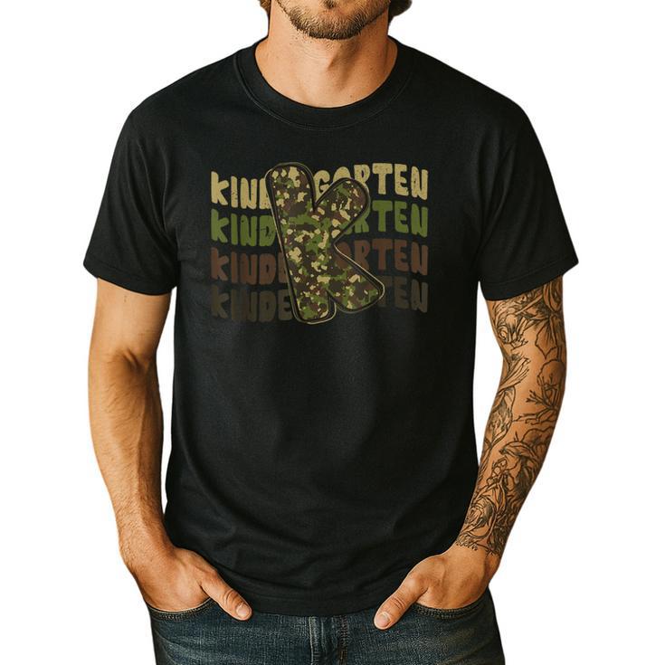 Kindergarten Camo Camouflage Boy Teacher Back To School Men's Casual T-Shirt