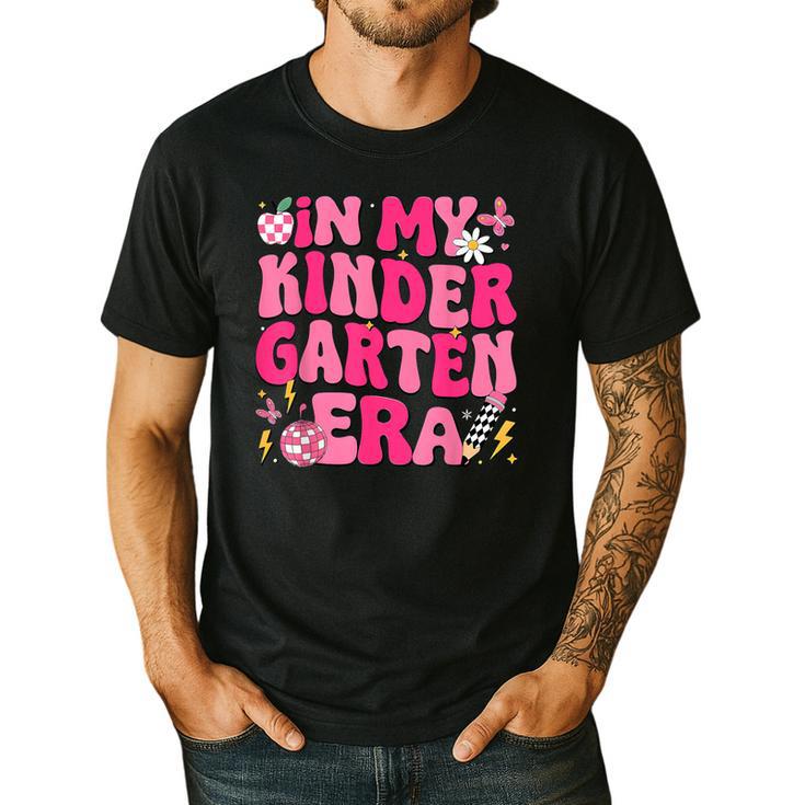 In My Kindergarten Era Girl Back To School Kinder Teacher Men's Casual T-Shirt