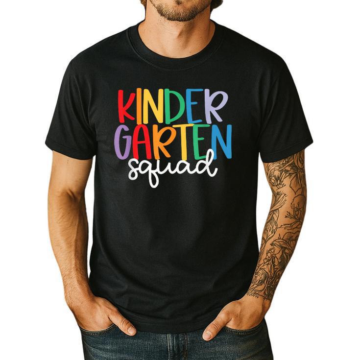 Kindergarten Squad Team Crew Teacher Back To School Men's Casual T-Shirt