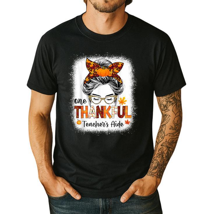 One Thankful Teacher's Aide Messy Bun Thanksgiving Fall Men's Casual T-Shirt