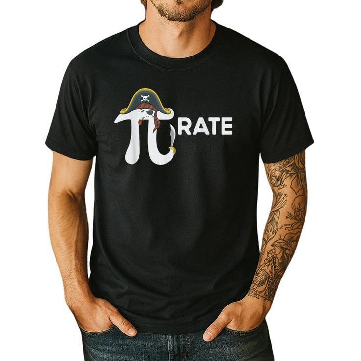 Pirate Pi Math Pie Halloween Costume Teacher Men Women Men's Casual T-Shirt