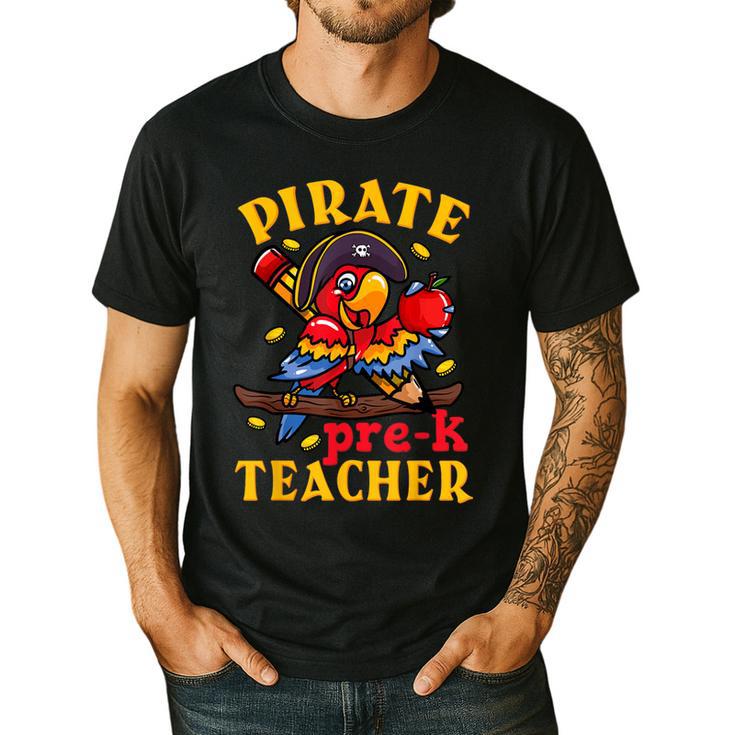 Pirate Pre-K Teacher Preschool Halloween Men's Casual T-Shirt