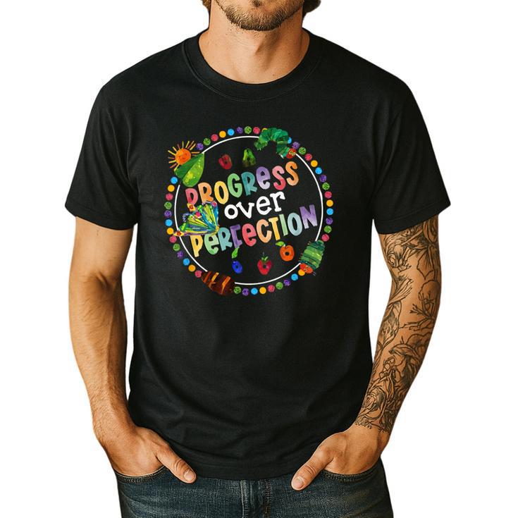Progress Over Perfection Caterpillar Back To School Teacher Men's Casual T-Shirt
