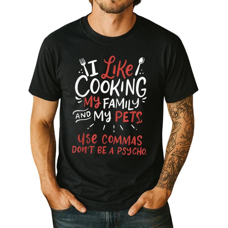 Punctuation Saves Lives I English Grammar Teacher Men's Casual T-Shirt