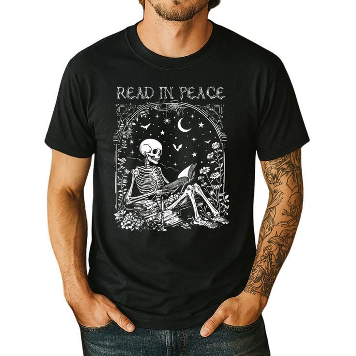 Read In Peace Skeleton Reading Teacher Spooky Halloween Men's Casual T-Shirt