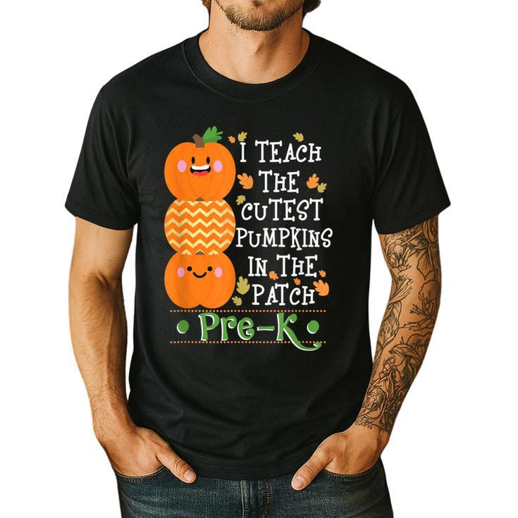 I Teach The Cutest Pumpkins In Patch Pre-K Halloween Teacher Men's Casual T-Shirt