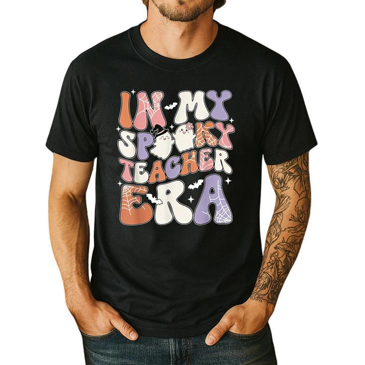 Teacher Halloween In My Spooky Teacher Era Retro Groovy Men's Casual T-Shirt