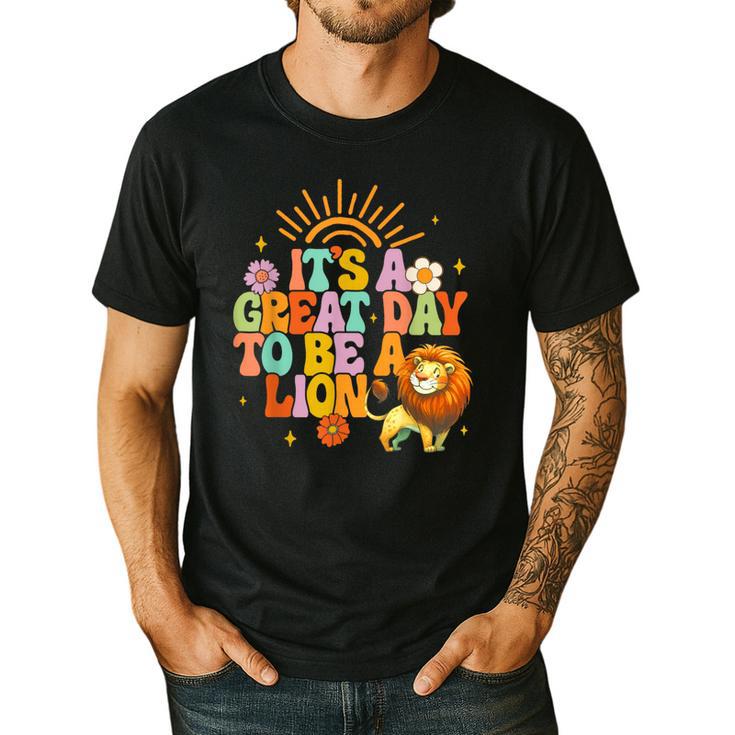 Teacher Life Back To School It's A Great A Day To Be A Lion Men's Casual T-Shirt