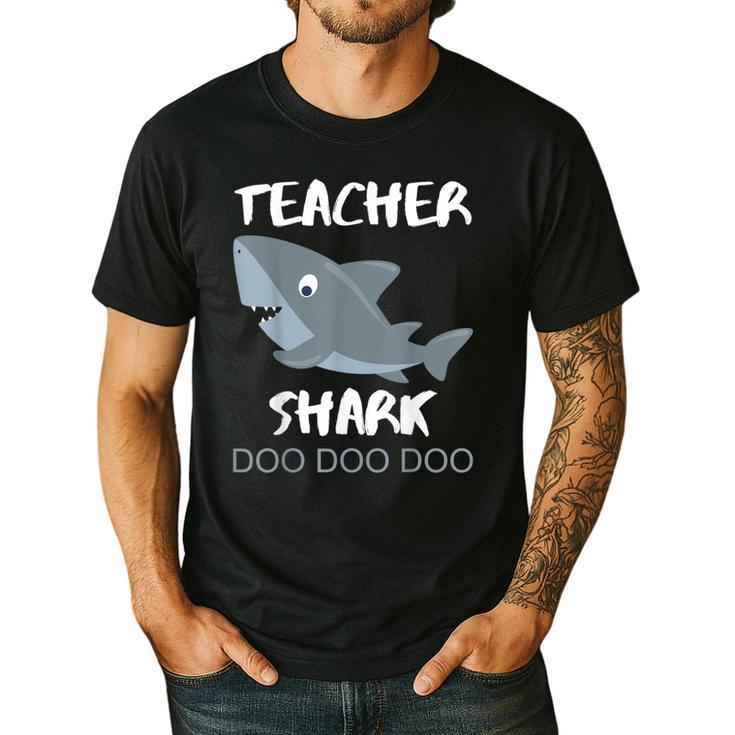 Teacher Shark Shirt Christmas Idea For Him Her Men's Casual T-Shirt