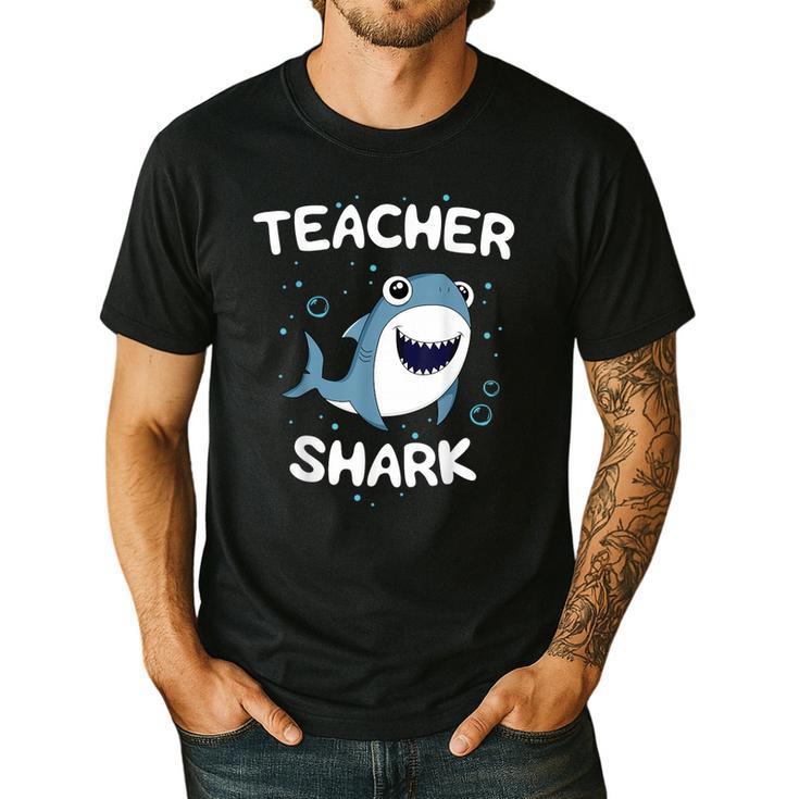 Teacher Shark Teaching Back To School Kindergarten Men's Casual T-Shirt
