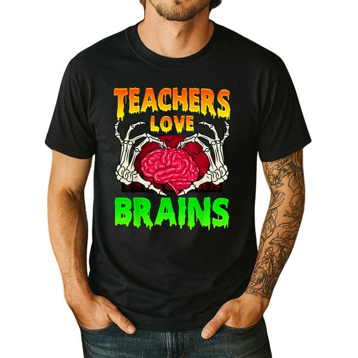 Teacher Teachers Love Brains Skeleton Hand Heart Halloween Men's Casual T-Shirt