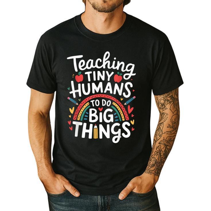 Teaching Tiny Humans Big Things I Teacher Men's Casual T-Shirt